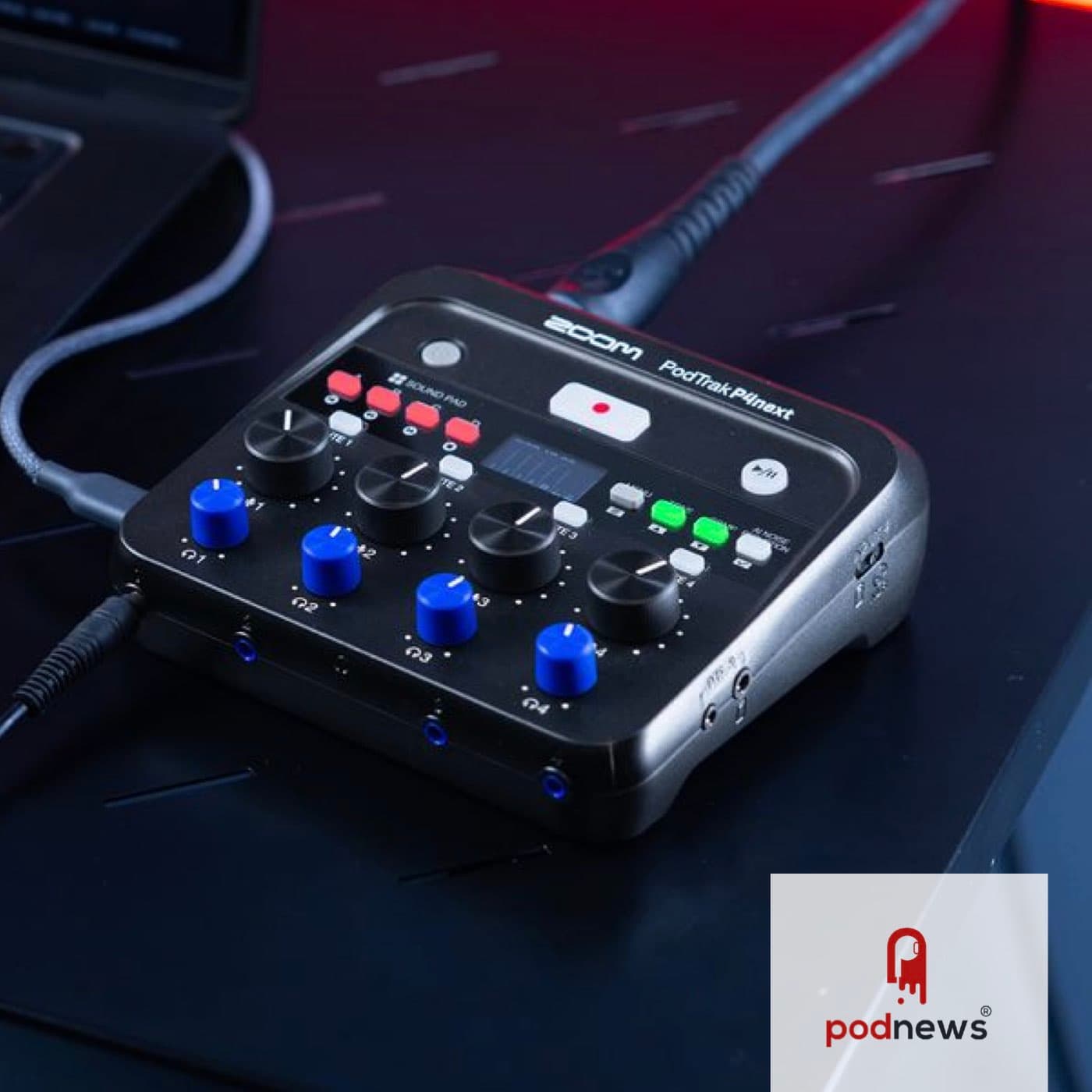 New multi-track recorder from Zoom